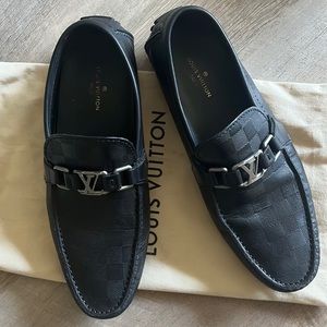 Men’s size 8 Louis Vuitton black loafers
